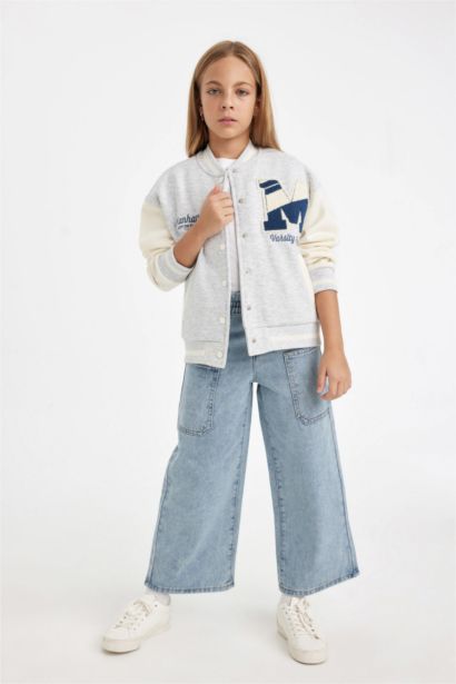 جاكيت بومبر بناتي تقيل بطبعة شعار اوفر سايز ببطانة ناعمة