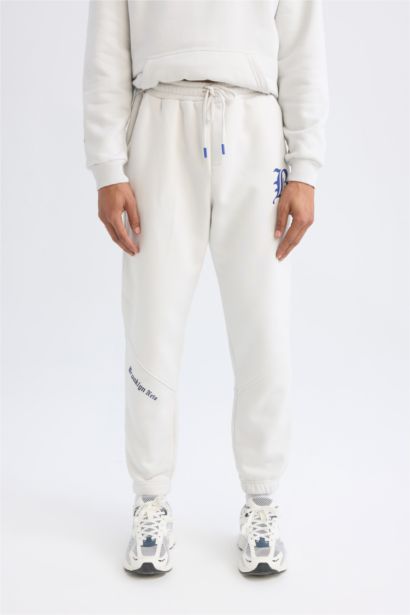 DeFactoFit NBA Brooklyn Nets Standard Fit Thick Jogger Sweatpants