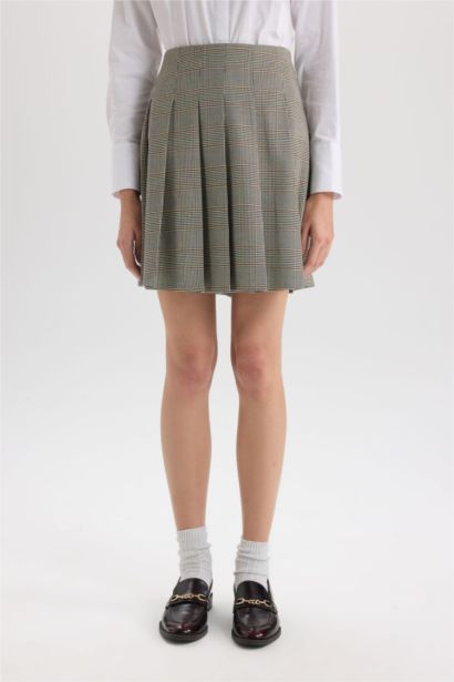 تنورة قصير كاروهات قصة A بخصر عادي