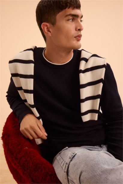 Relax Fit Crew Neck Cotton Knitted Cotton Pullover