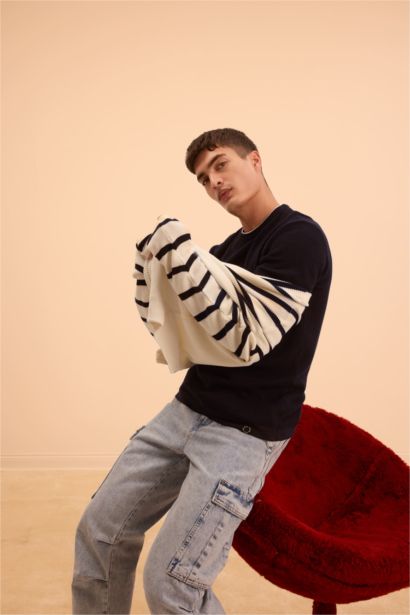 Relax Fit Crew Neck Cotton Knitted Cotton Pullover