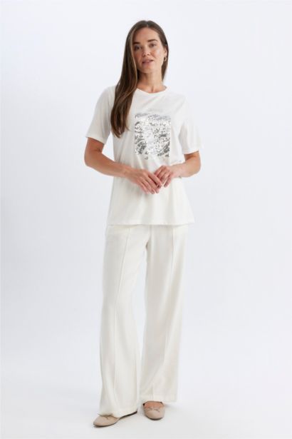 Regular Fit Crew Neck Short Sleeve T-Shirt