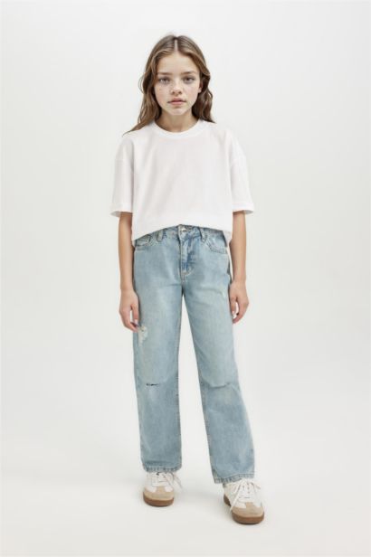 بنطلون جينز بناتي قصة مستقيمة وتفاصيل ممزقة