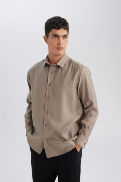 قميص سامبل من التويل بقصة مريحة