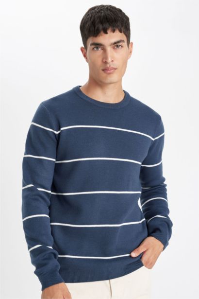 Standart Fıt Triko Kazak