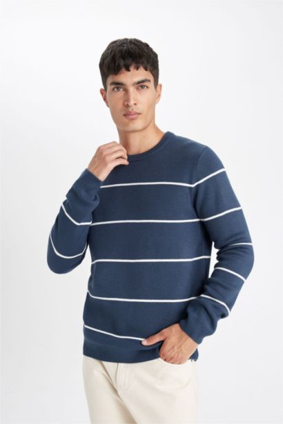 Standart Fıt Triko Kazak