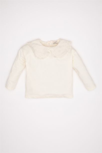 تيشيرت سامبل سادة كم طويل قصة عادية برقبة بالدانتيل