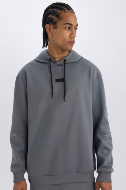 Standart Fit Kapüşonlu Basic Düz Sporcu Sweatshirt