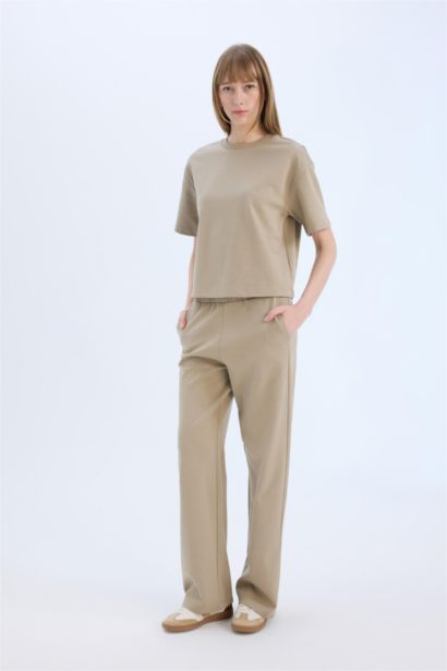 Elastic Waist Pocketed Basic Wide Leg Sweatpants