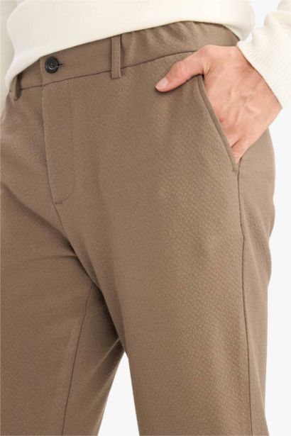 سروال مجعد جوجر فيت