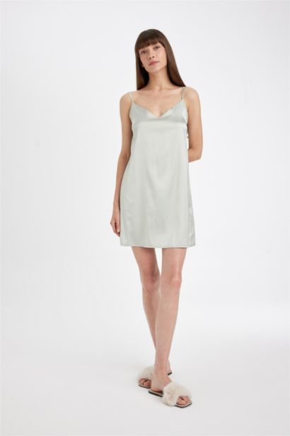 فستان ستان قصة عادية بياقة V Fall in Love من