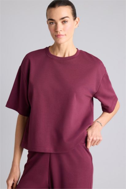 Woman Short Sleeve T-Shirt