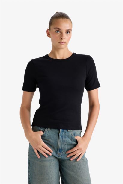 Slim Fit Crew Neck Basic Camisole Short Sleeve T-Shirt