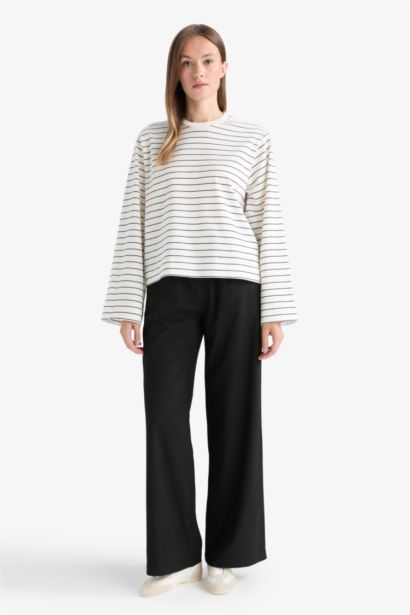 Wide Leg Trousers
