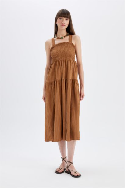 Square Neck Strap Midi Dress