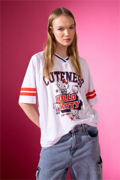 Hello Kitty Oversize Fit V-Neck Printed T-Shirt