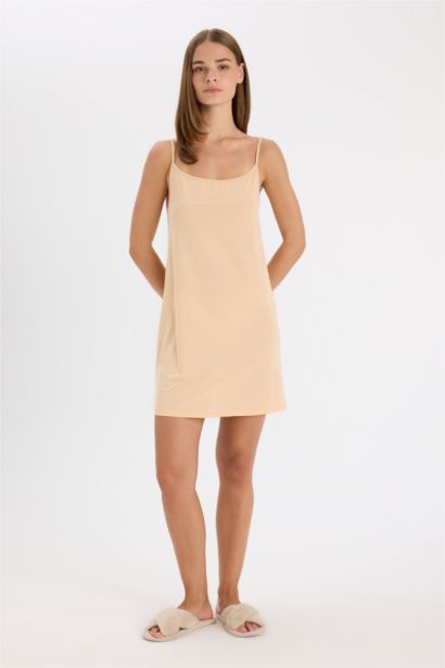 Askılı Diz Üstü Ten Rengi Kombinezon