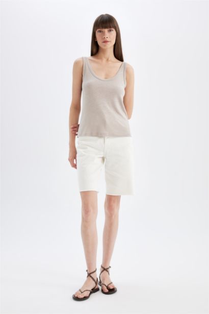 تانك توب قصة عادية برقبة مستديرة من مزيج الكتان بيج حجري