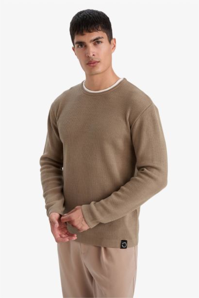 Pull en maille à col rond Coupe décontractée