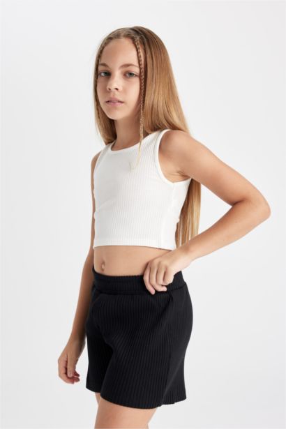 كروب توب بناتي بدون ردن بياخة مستديرة