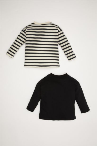 تيشيرت كم طويل مطبوع قصة عادية برقبة مستديرة من قطعتين