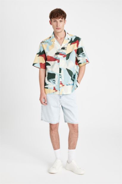 قميص نص كم قطن مطبوع قصة مريحة بياقة عالية