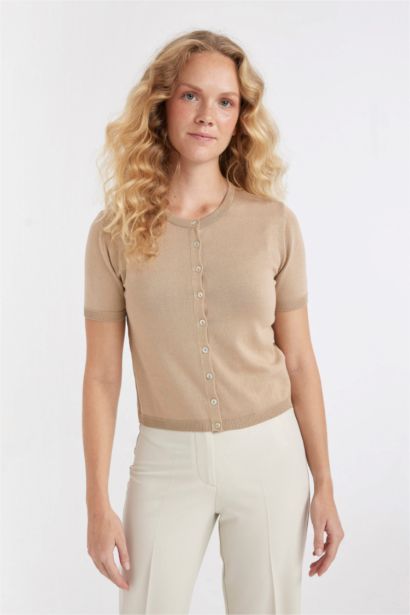 كارديجان سامبل نص كم قصة عادية