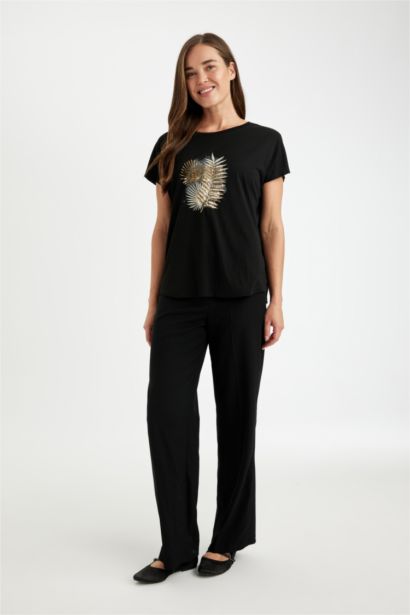 Regular Fit Crew Neck Short Sleeve T-Shirt