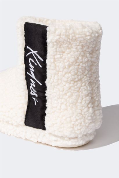 Woman Plush Flat Sole Home Boots