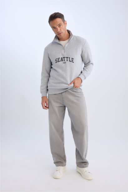 Relax Fit Stand Collar Thick Sweatshirt