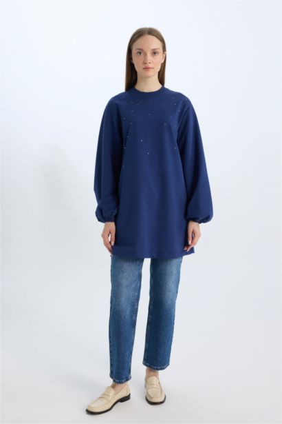 سويت شيرت ردن طويل منقط قصة عادية ورقبة مستديرة