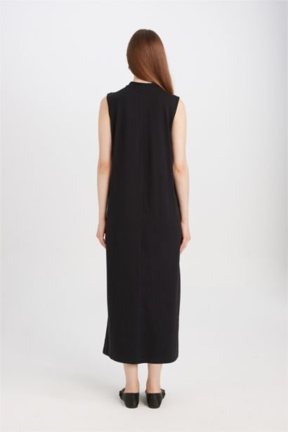 Regular Fit Crew Neck Dress