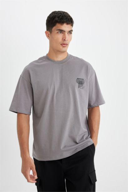 Oversize Fit Crew Neck Back Printed T-Shirt