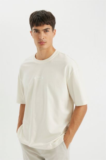 Oversize Fit Crew Neck Back Printed T-Shirt