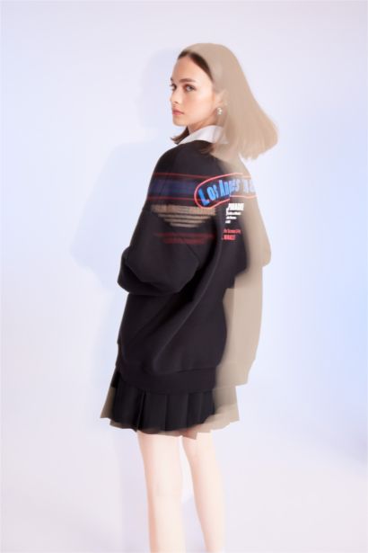 Oversize Crew Neck Back Printed Thick Sweatshirt