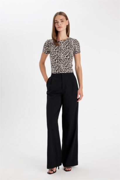 T-Shirt Slim à Manches Courtes Léopard à Col rond