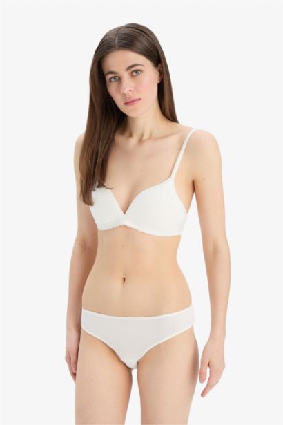 Fall in Love Padded Lace Detailed First Bra