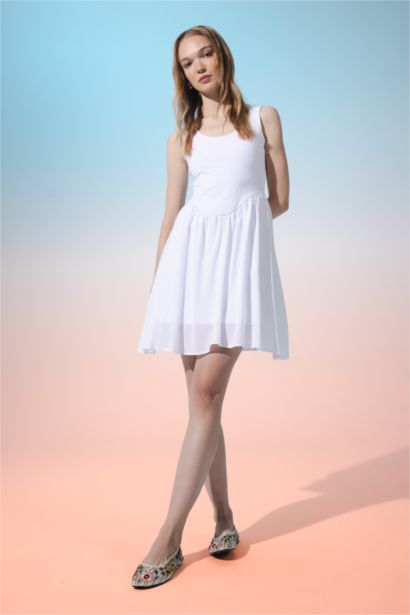 Round Neck White Strap Mini Dress