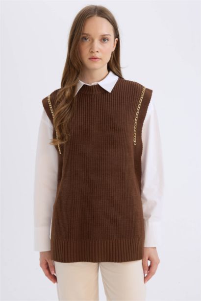 Half Turtleneck Basic Side Slit Vest