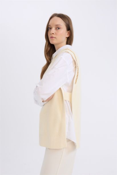 يلك صوف سادة بياخة مستديرة بفتحة من الجانب