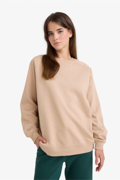 Oversize Fit Crew Neck Thick Fabric Sweatshirt