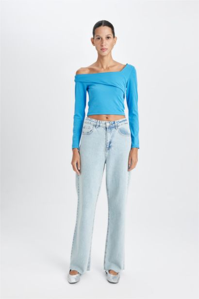 T-shirt Slim à manches longues avec épaules dénudées