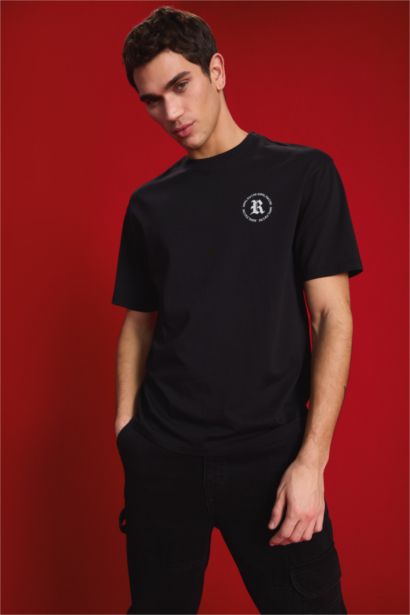 Boxy Fit Crew Neck Printed Short Sleeve T-Shirt