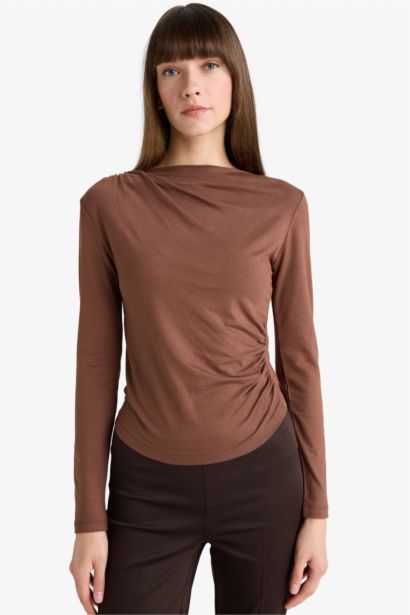 Slim Fit Boat Neck Long Sleeve Blouse