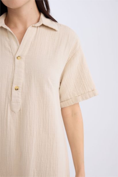 Robe Tissée À Manches Courtes en Mousseline avec Col Polo