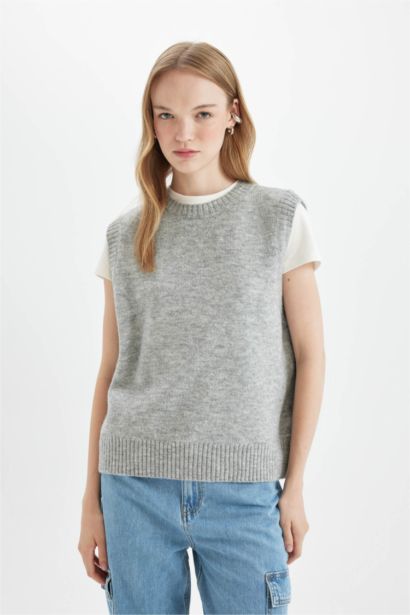 Regular Fit Crew Neck