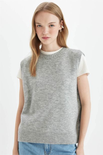 Regular Fit Crew Neck