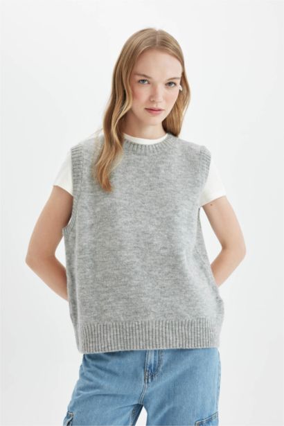 Regular Fit Crew Neck