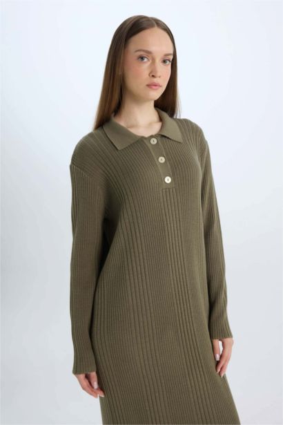 فستان طويل كم طويل قصة عادية برقبة بولو