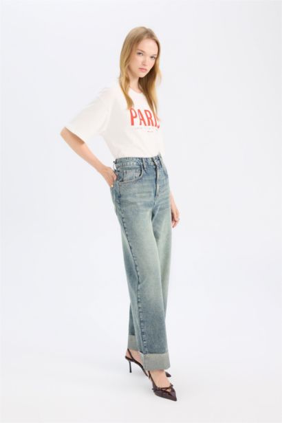 Baggy Fit Yüksek Bel Katlamalı Paça Bilek Boy Jean Yıkamalı Pantolon